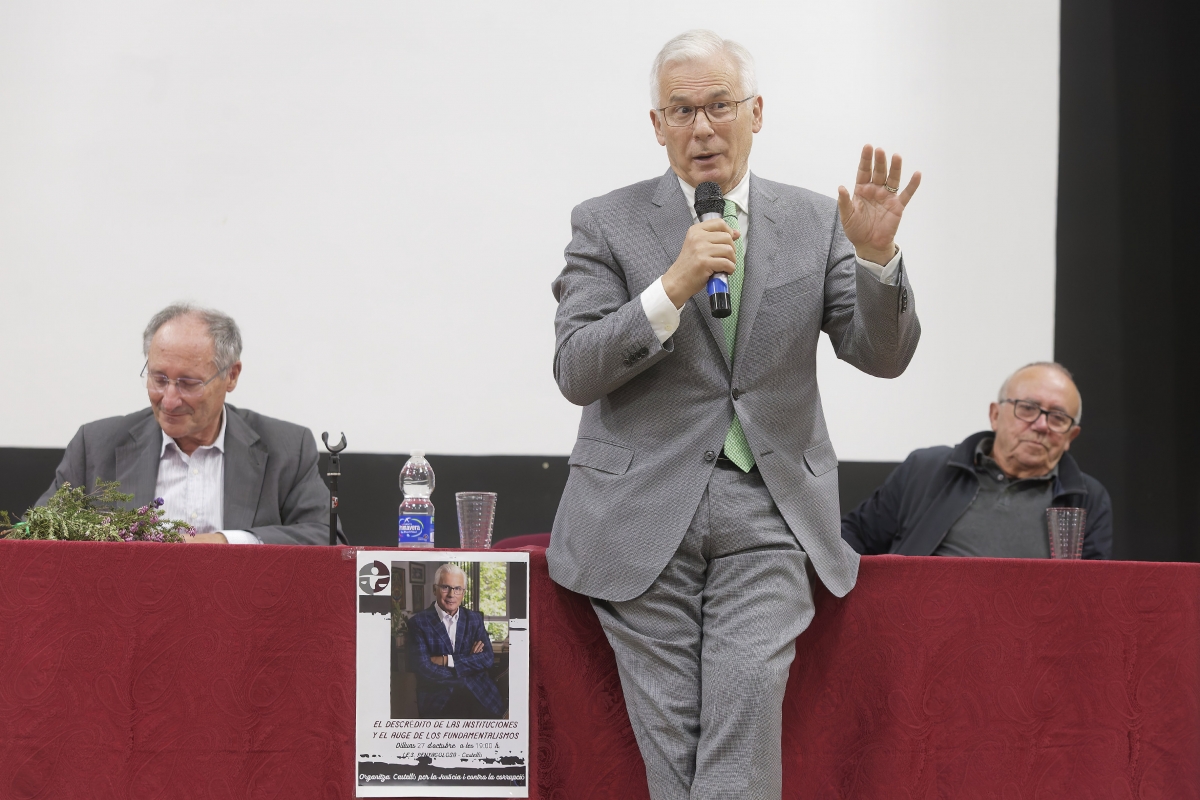 Los fundamentalismos y su riesgo para la democracia: Baltasar Garzón reflexiona sobre la escena política global