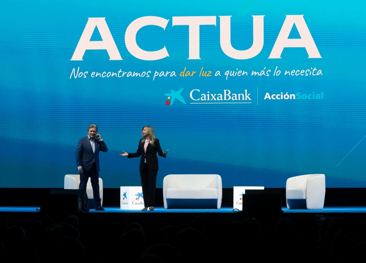 CaixaBank reconoce el compromiso social de empleados, clientes y voluntarios