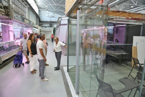 Curtidos Puche, Librería Dante, Frutería Aurelia, Smuytu y Panadería Guitarrilla, ganadores de los I Premios al Comercio Local de Cartagena 2025