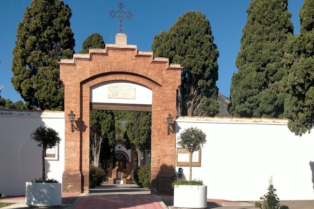 Ampliación de horario y transporte adaptado: Benicàssim prioriza la accesibilidad en Todos los Santos