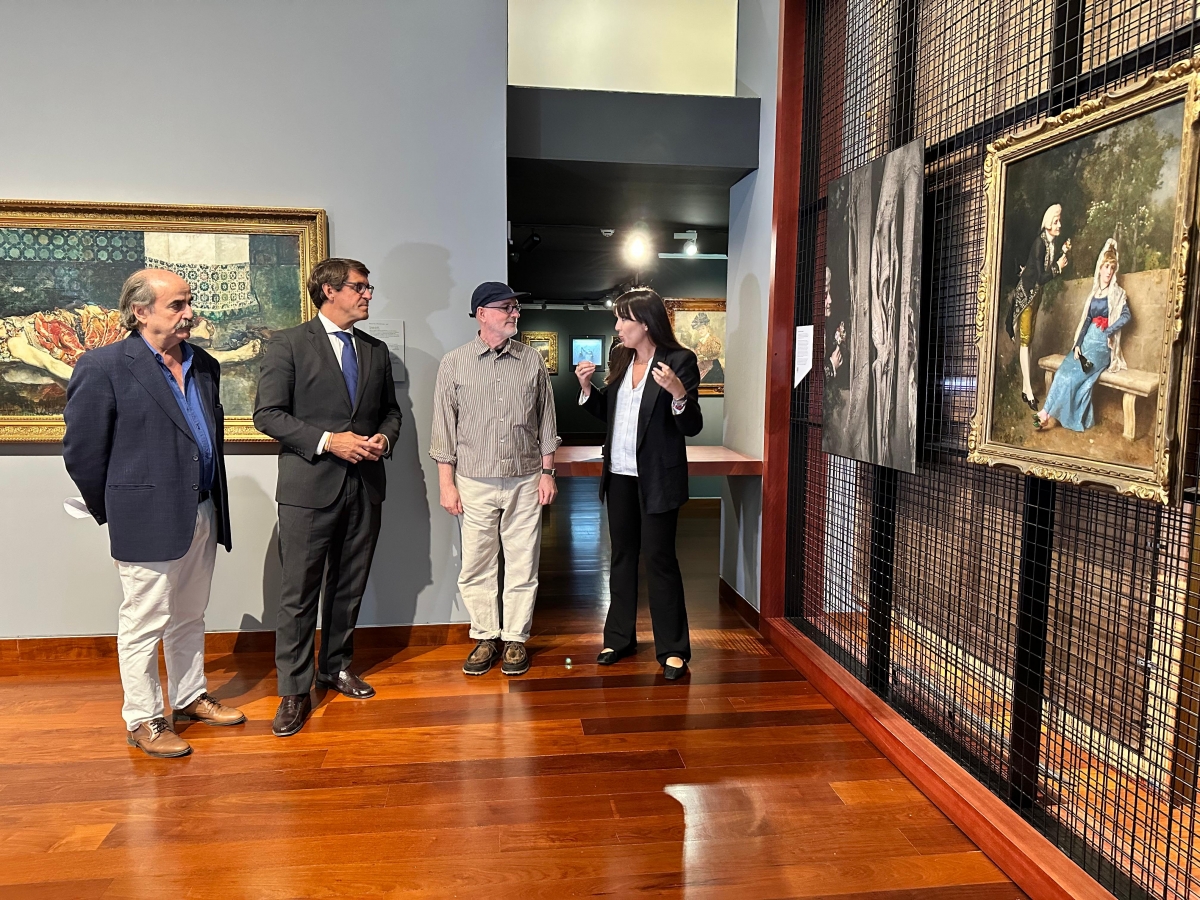 El Mubag exhibe fotografías de Pablo Genovés inspiradas e integradas en obras expuestas