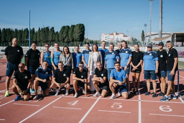 Castelló acoge a 30 deportistas ucranianos en la especialidad de atletismo adaptado en Gaetà Huguet