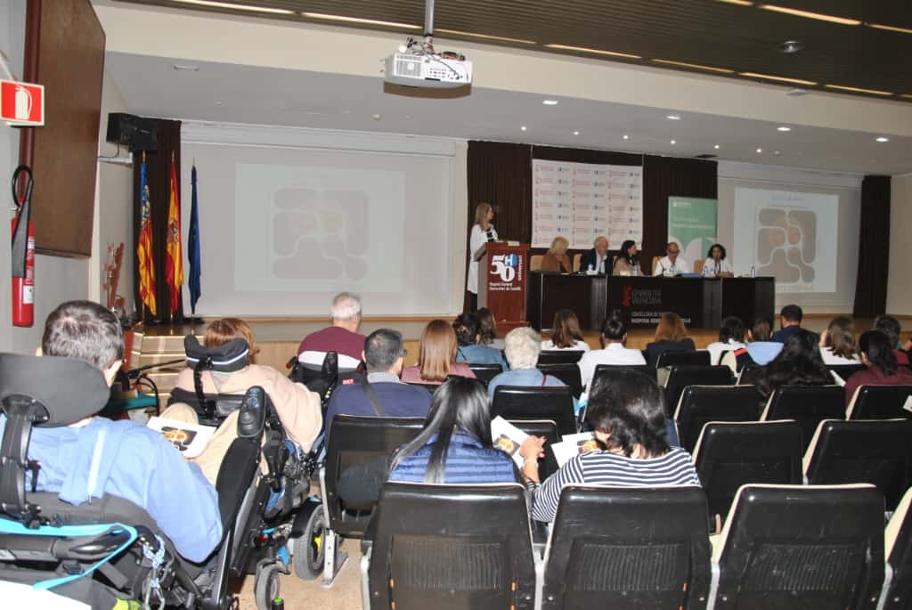 El Hospital General de Castelló acoge una jornada sobre los aspectos clínicos de pacientes con ELA