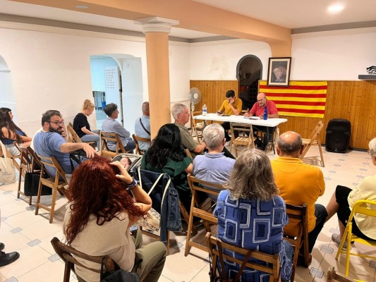 La asamblea de Iniciativa-Compromís comarcas del sur apuesta por una confluencia electoral unitaria en 2027