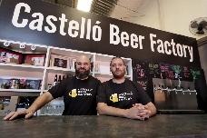 De la afición a la exportación: Castelló Beer Factory, el 'laboratorio' local que evoca el sentido de la cerveza