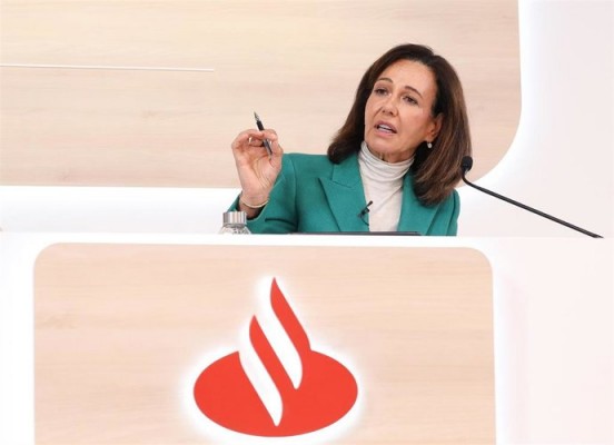 Santander alcanza el 84% de ejecución de su recompra de 1.700 millones de euros