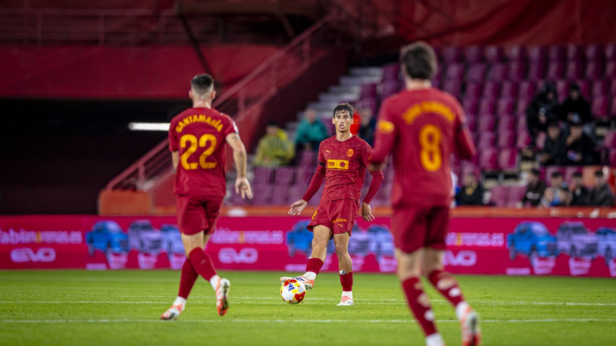 Alejandro Panach, Lucas Núñez y Marc Jurado debutan oficialmente con el Valencia CF