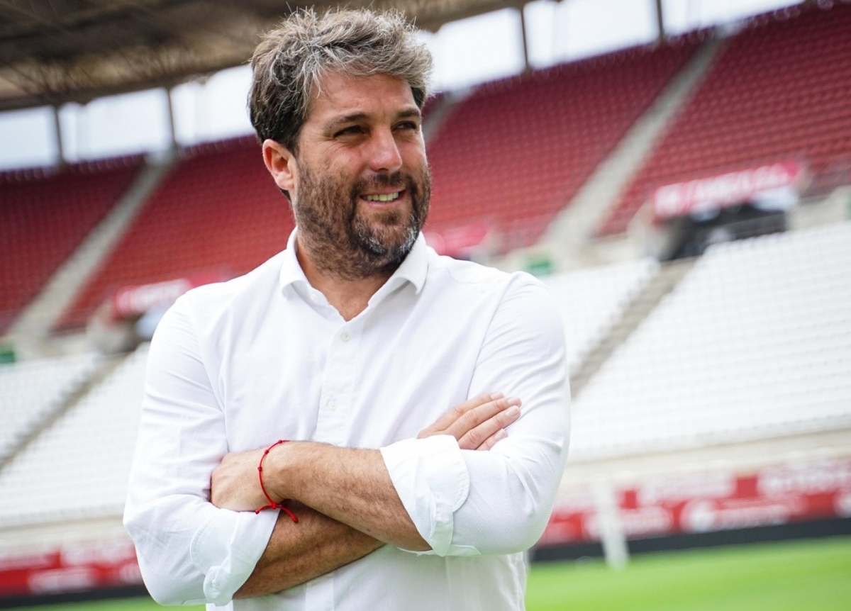 Goiria también deja de ser director deportivo del Murcia y se piensa en una comisión deportiva