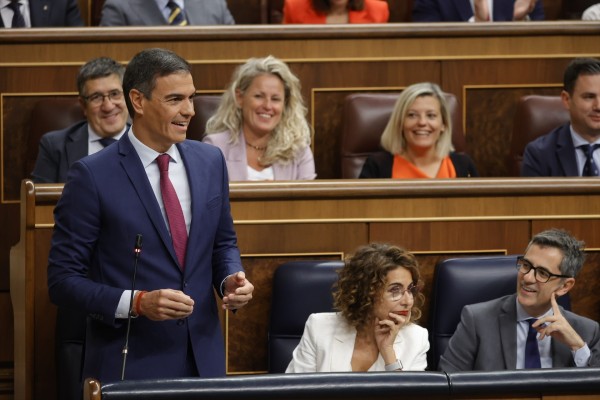 Feijóo critica la 