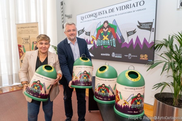 Ecovidrio incentiva a legiones y tropas para competir por el reciclaje de vidrio 