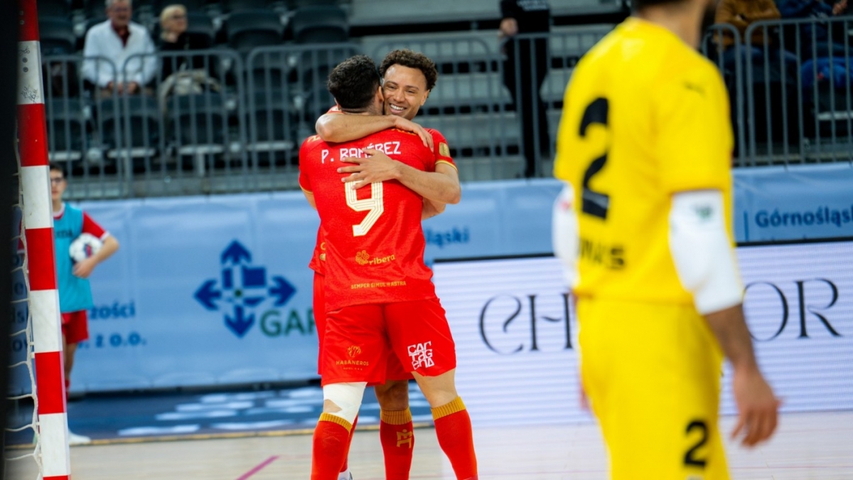  - Foto: JIMBEE CARTAGENA