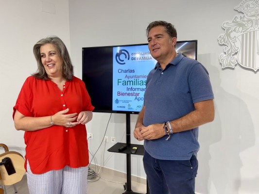 La Concejalía de Familia de Orihuela implanta un nuevo servicio para acceder a ayudas y recursos