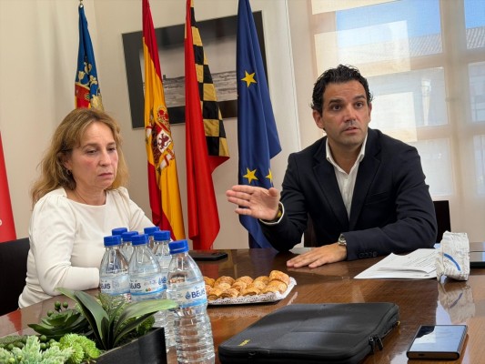 Paterna estudia abandonar la Emtre por 