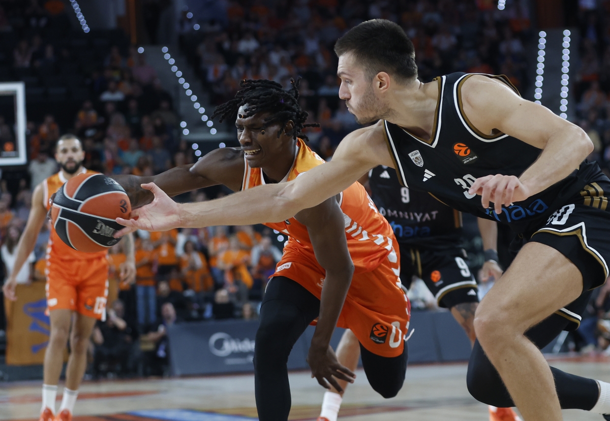 Valencia Basket supera a Dubai en un partido de 'infarto'