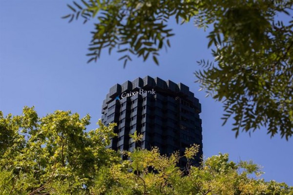 CaixaBank gana 4.397 millones hasta septiembre, un 3,5% más
