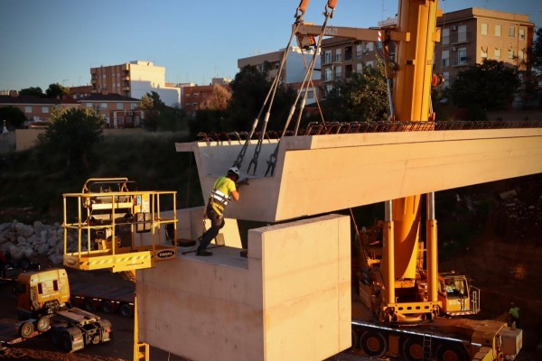 Arranca la última fase de reconstrucción de la pasarela de Mas del Jutge en Torrent