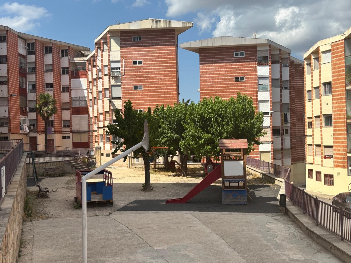 Tercer intento: Alcoy vuelve a licitar la reforma de las 166 viviendas de Font Dolça, esta vez con seis lotes