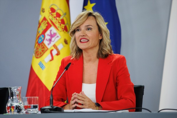 El Gobierno pide al Consejo de Estado dictamen sobre el procolo de menores migrantes aprobado por Canarias