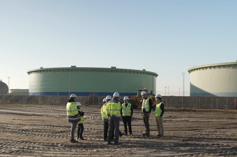 Un paso clave con la planta de hidrógeno verde de Bp en el Serrallo: Castelló otorga la licencia urbanística