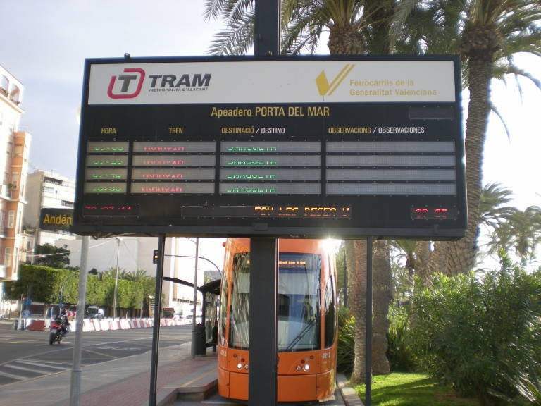 El empuje del Tram: FGV reformará la parada de Puerta del Mar y el paseo del Postiguet de Alicante