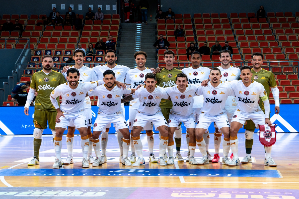  - Foto: JIMBEE CARTAGENA