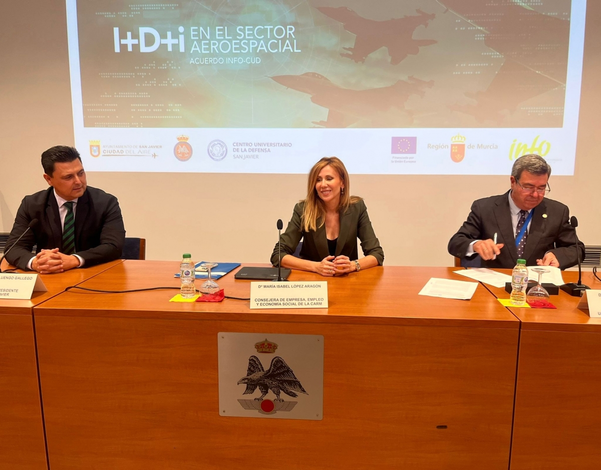 Firma del protocolo. - Foto: CARM