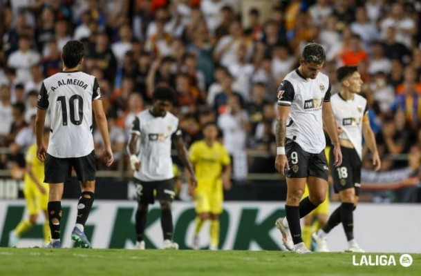 El Valencia suma un punto ante los mismos rivales frente a los que obtuvo seis el curso pasado
