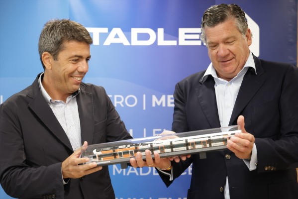 El Consell concede 45 millones de euros para los próximos diez años a la ferroviaria Stadler Rail
