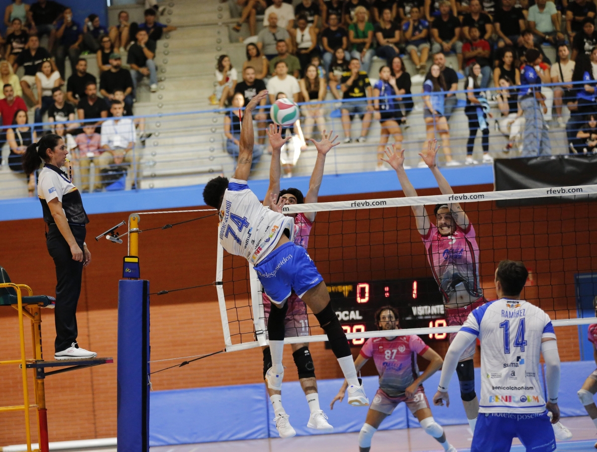 El Servigroup Benidorm busca su primer triunfo en la elite