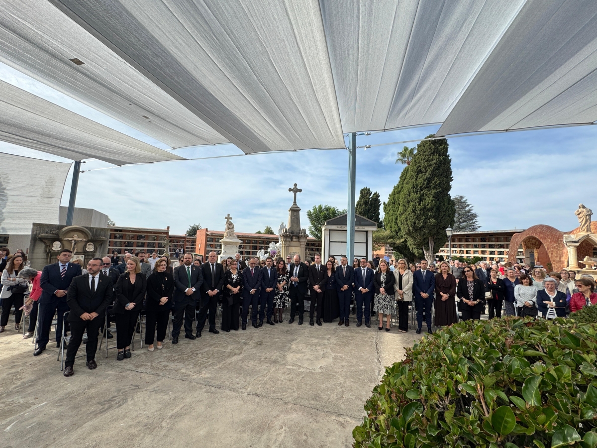 Vila-real rehabilitará de urgencia 61 columnas de nichos del perímetro del Cementerio Municipal