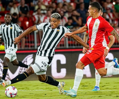 El Castellón rompió con una racha de 553 encuentros sin que un visitante marcara 5 goles
