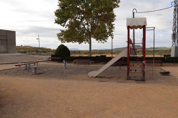Advierten del abandono del parque infantil de Las Terreras en Lorca