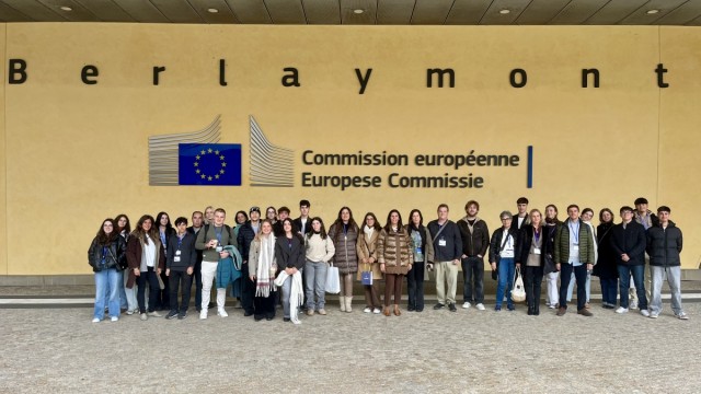 La Diputación de Castellón impulsa en Bruselas la formación europea del alumnado de las Escuelas Embajadoras
