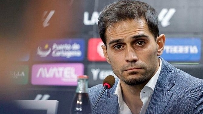 Belmonte y su equipo dan por hecha su salida del Efesé para la entrada de Arribas