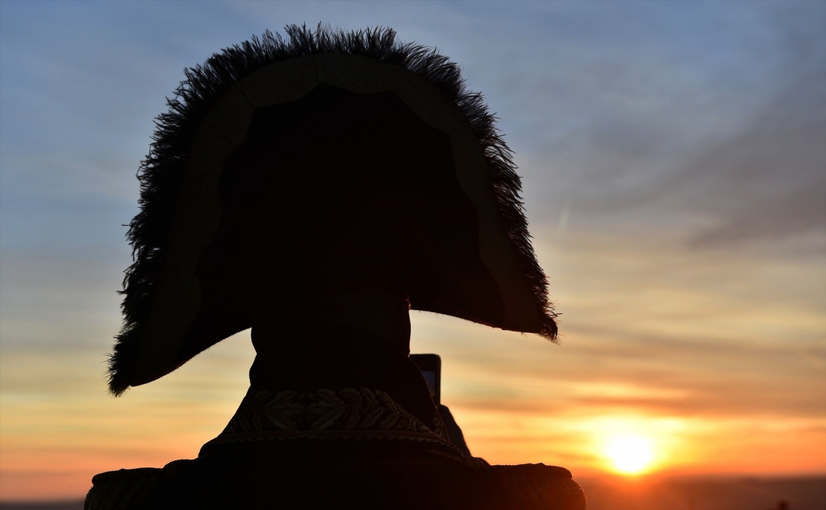 Si Bonaparte levantara la cabeza