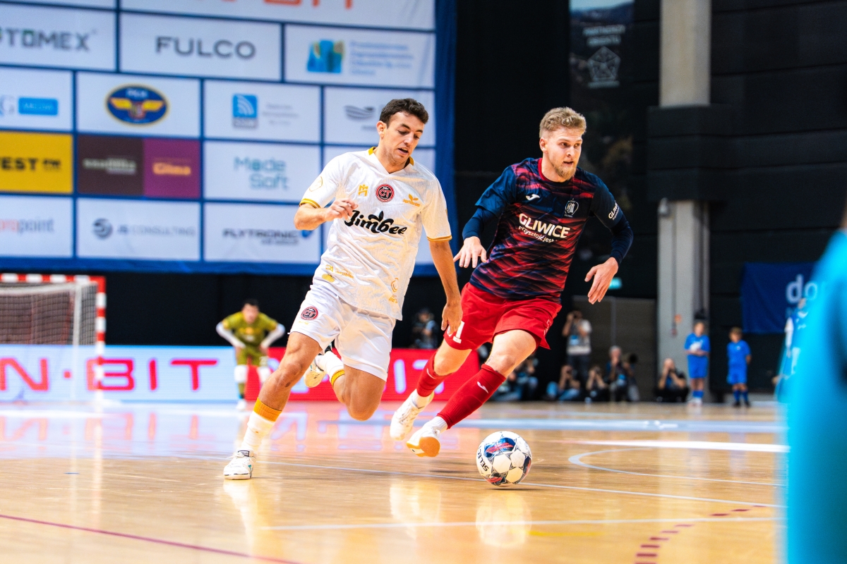  - Foto: JIMBEE CARTAGENA