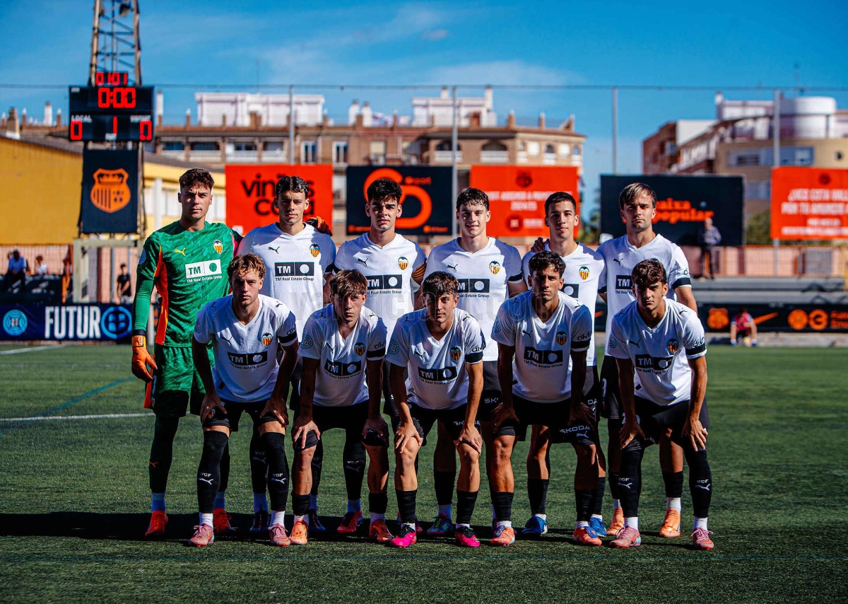 Cedidos Levante UD: Víctor Jr. roza el gol con el Valencia Mestalla
