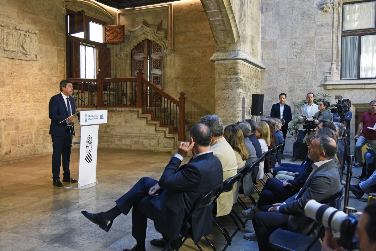 El president de la Generalitat Valenciana, Carlos Mazón, este lunes. - Foto: DANIEL GARCÍA-SALA El president de la Generalitat Valenciana, Carlos Mazón, este lunes.