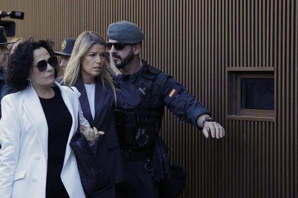 La periodista Vilaplana no aporta el tique del parking del día que comió con Mazón porque no lo tiene