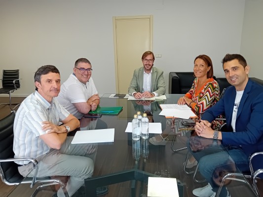 Oliva assoleix el compromís per als 'Edificants' del 2025 i 2026: el CEIP Alfadalí i el CPM Josep Climent