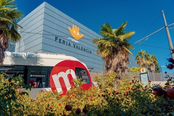 Metrovalencia ofrece servicios especiales de tranvía a Feria Valencia por el certamen Desalination Technology Expo 2025