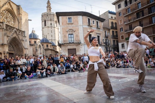 Dansa València busca proyectos locales para espacios urbanos