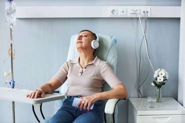 La Fundación Jiménez Díaz demuestra el impacto positivo de la música en pacientes con cánceres hematológicos
