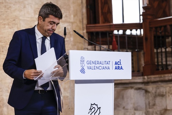 Una acusación insta a la jueza de la Dana a pedir los documentos que firmó Mazón en el Ventorro