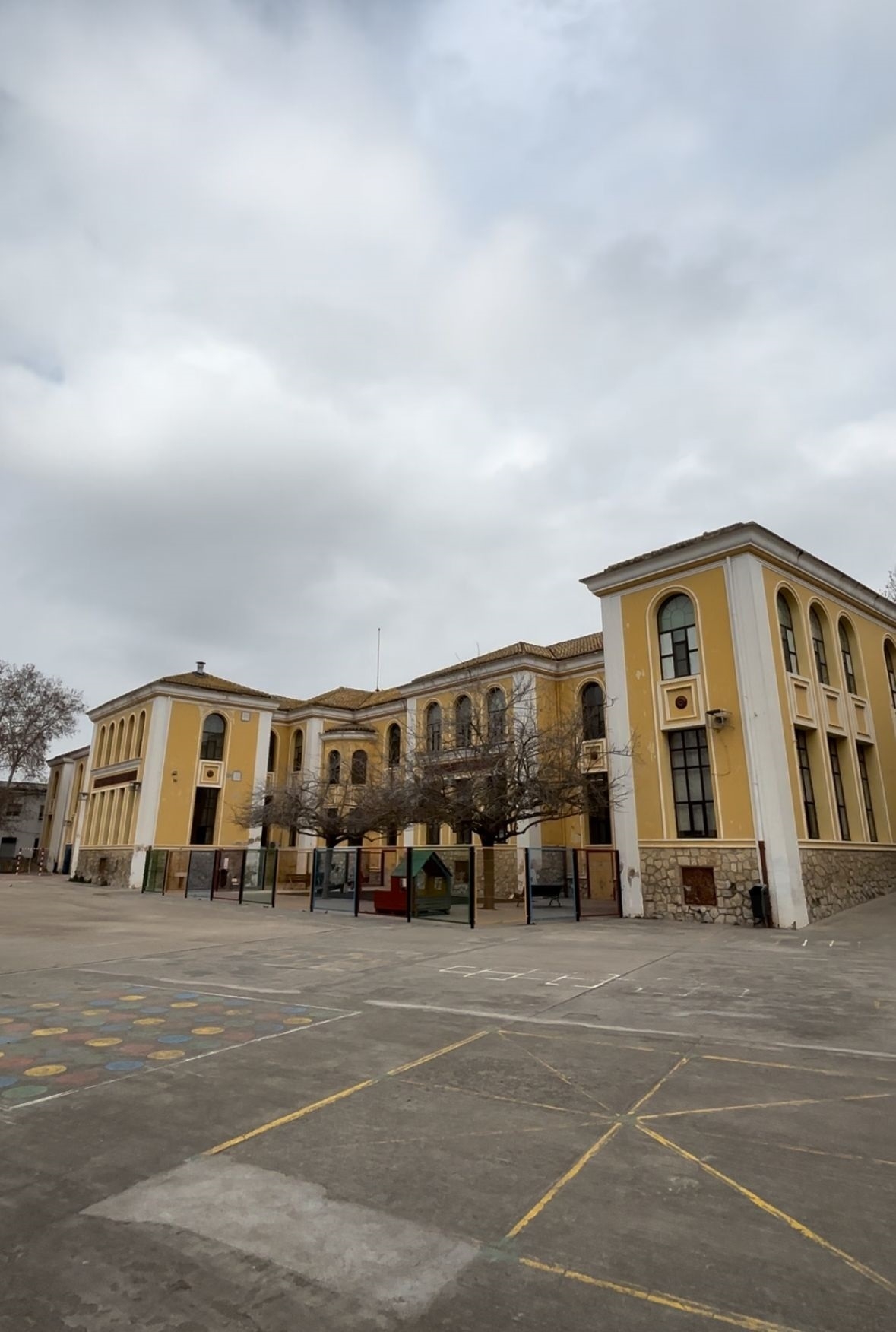 Educación invertirá cerca de medio millón de euros en las obras de emergencia del CEIP Cervantes de Sueca