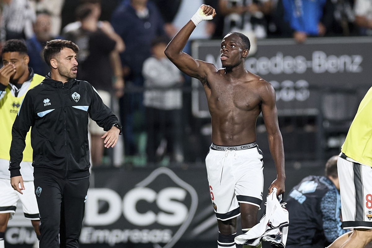 Una remontada histórica frena la mala racha