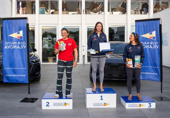 Marta y Blanca Ferrando se proclaman campeonas de la Copa de España ILCA 4
