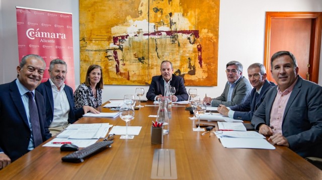 Los Premios Cámara reconocen a Aiscan, Avincis, Bardisa, José Borrell, Low World Travel y Suchiar