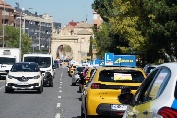 Hasta 2.570 jóvenes podrán beneficiarse de las ayudas para sacar el carné de conducir en la Región