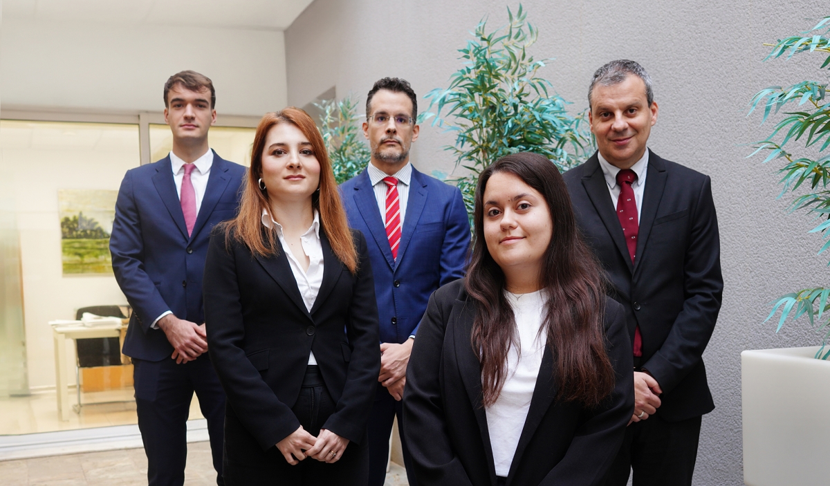 Varona refuerza su equipo con cinco incorporaciones 